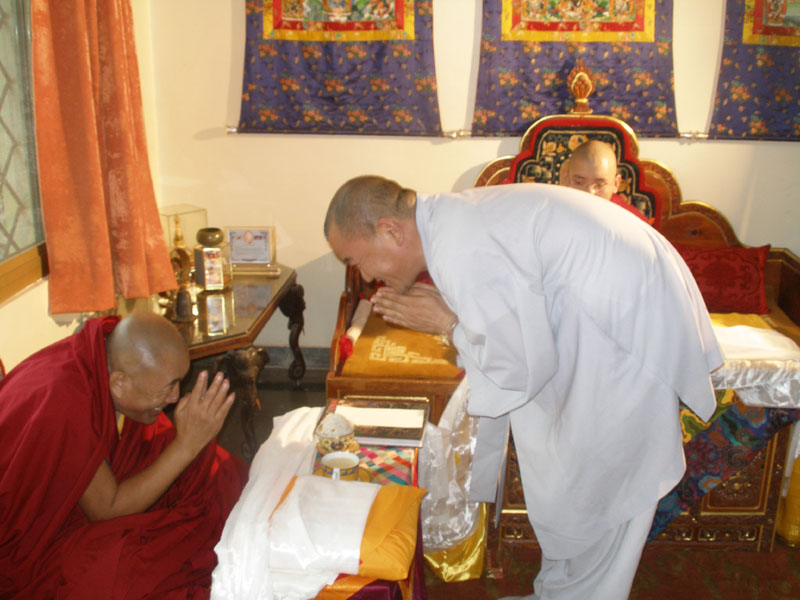 2005�� 8�� 13��, ���ε�  ���ػ��