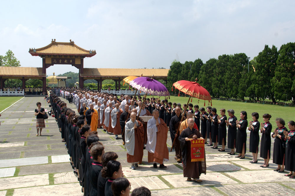 �ұ���翡 �ݶ����� ����