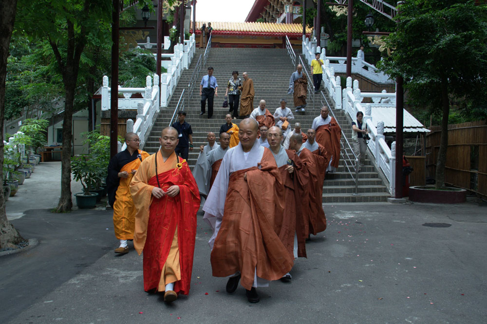 �ұ���翡 �ݶ����� ����