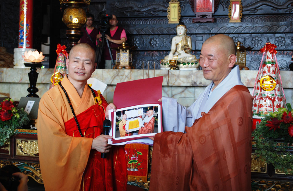 �ұ���翡 �ݶ����� ����