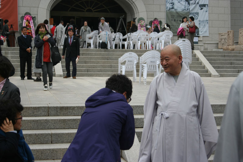 ���ϴ����� ź�� 100�ֳ� �ٷ���