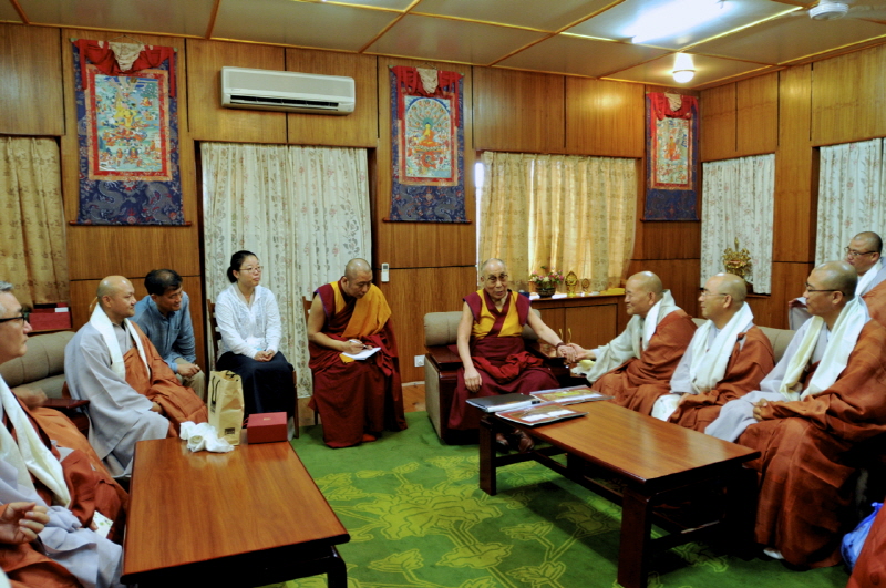 �������� ���ε� ��������(�޶��̶� ���ڴ� ģ�� 2015�� 7�� 22��)