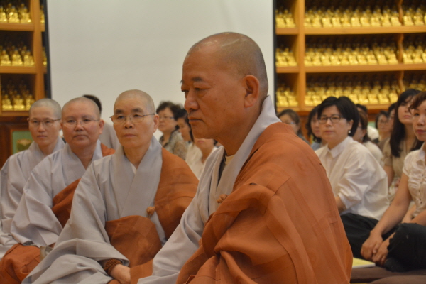 �� ����ü ������ ��ȸ / �޶��� �� ���ڴ� ��������ȸ(2015. 8.30)