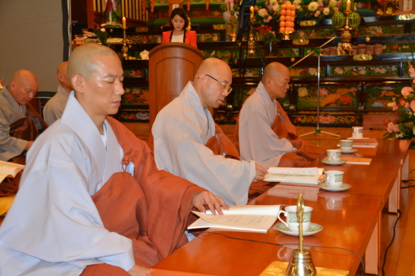 �� ����ü ������ ��ȸ / �޶��� �� ���ڴ� ��������ȸ(2015. 8.30)