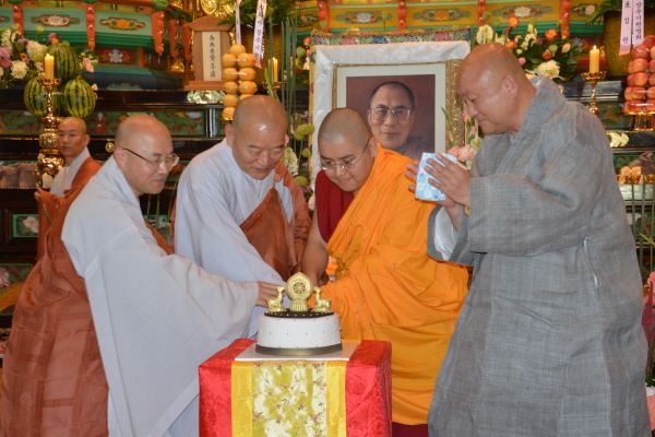 �� ����ü ������ ��ȸ / �޶��� �� ���ڴ� ��������ȸ(2015. 8.30)