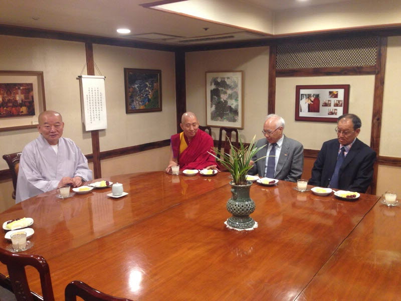 Ƽ���������� ����ü��(�ε������� �޶��̶� ��ǥ��) ��� ����� �湮