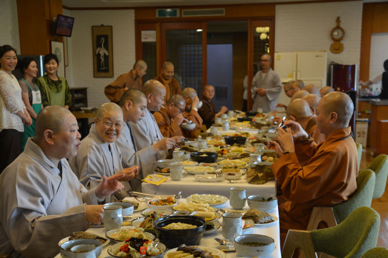 �븸 �񱸴�����ȸ ������ �湮