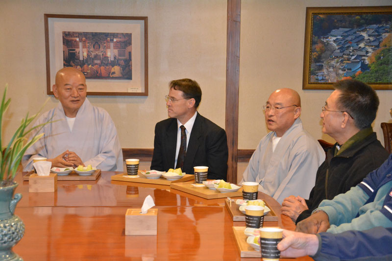 ��8�� ���ΰ��� ����� �湮(10�� 30��)