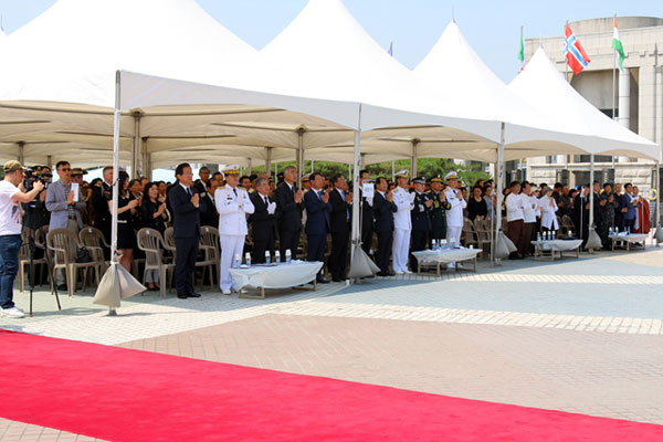 ��17ȸ ȣ������ õ����ȸ ����