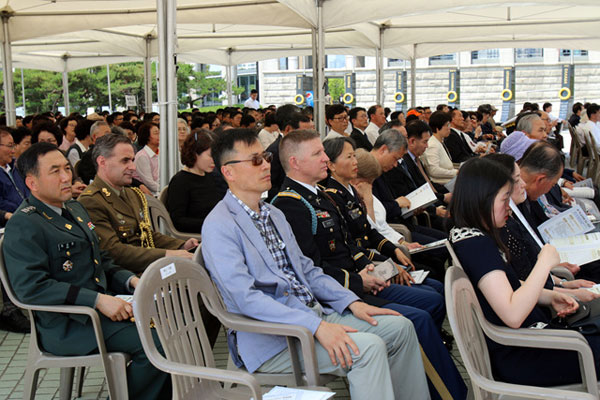 ��17ȸ ȣ������ õ����ȸ ����