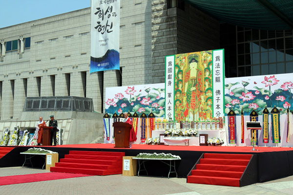 ��17ȸ ȣ������ õ����ȸ ����