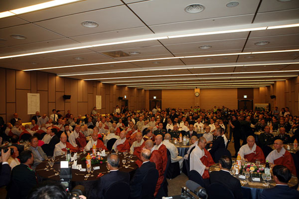 ��3,4�� ���������� ��,���� ��ȸ