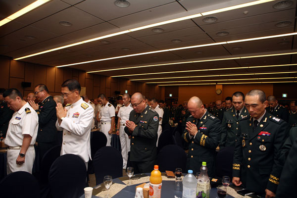 ��3,4�� ���������� ��,���� ��ȸ