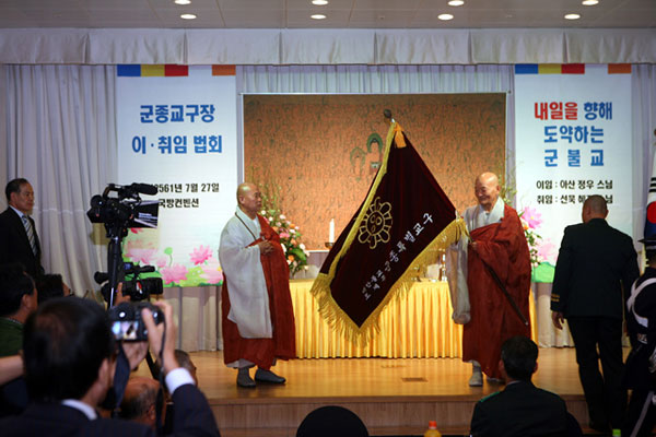 ��3,4�� ���������� ��,���� ��ȸ