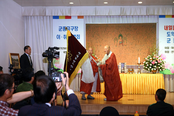 ��3,4�� ���������� ��,���� ��ȸ