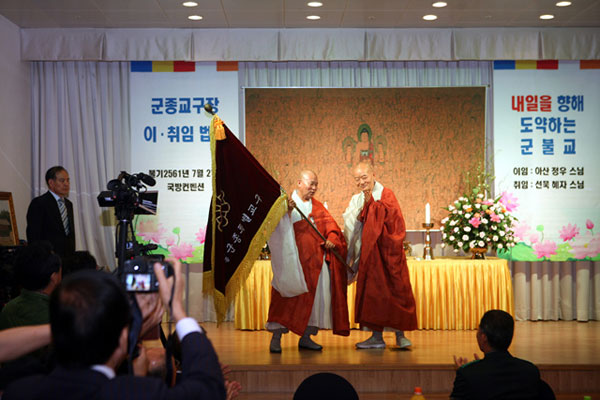 ��3,4�� ���������� ��,���� ��ȸ