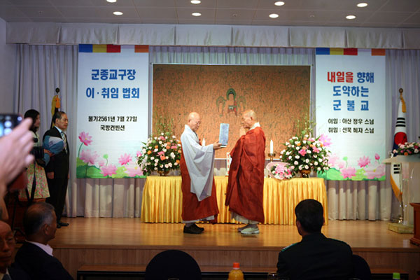 ��3,4�� ���������� ��,���� ��ȸ