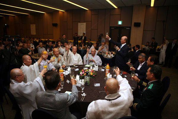 ��3,4�� ���������� ��,���� ��ȸ