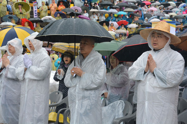 �ұ�2562�� �������