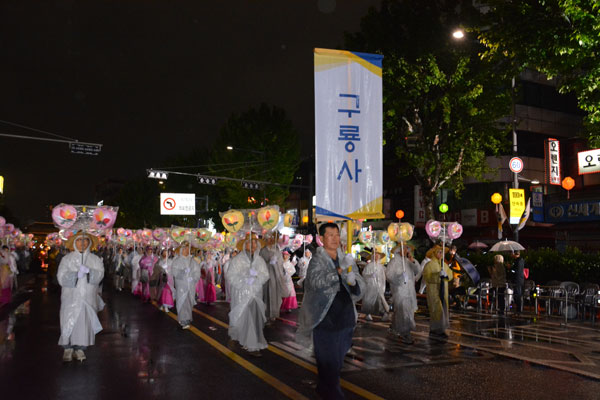 �ұ�2562�� �������