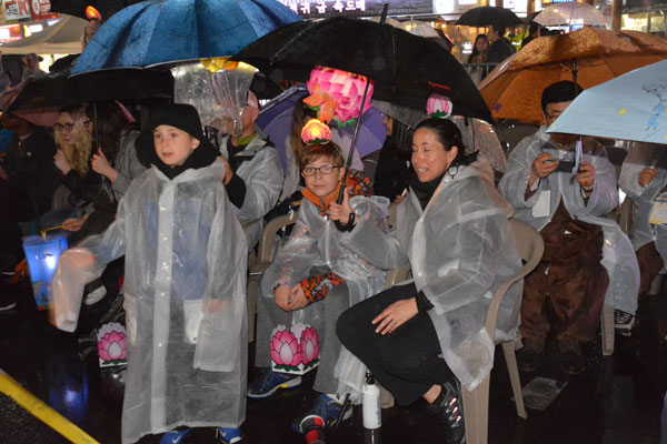 �ұ�2562�� �������