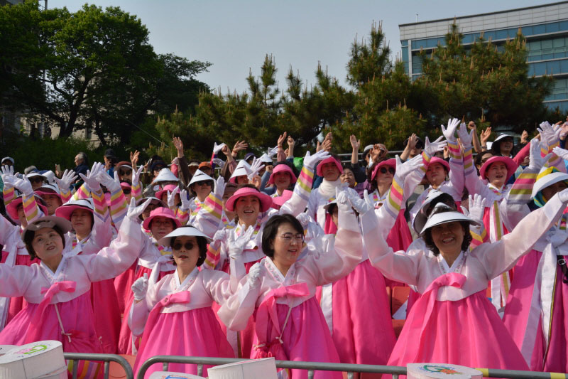 �ұ�2563�� ��������