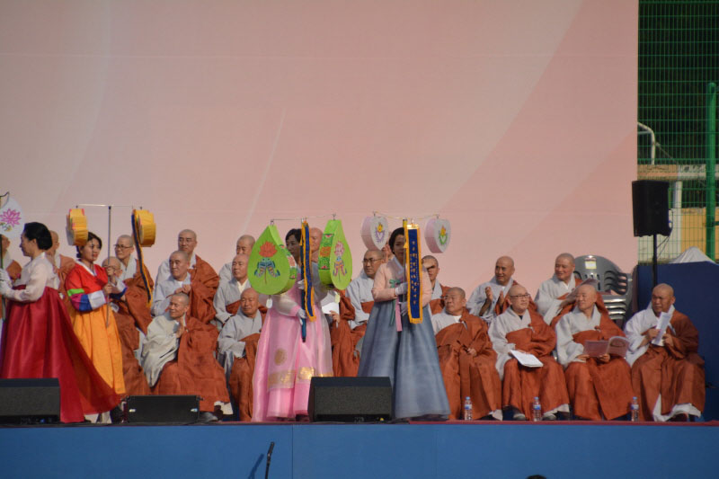 �ұ�2563�� ��������