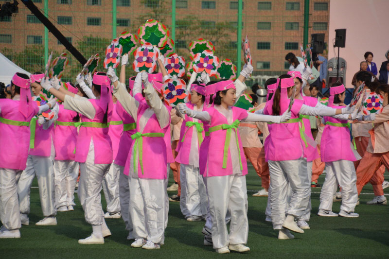 �ұ�2563�� ��������