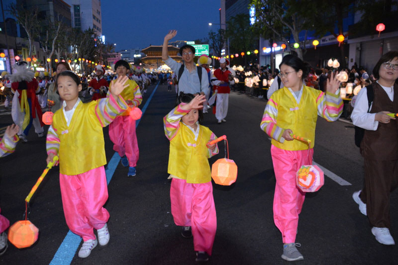 �ұ�2563�� ��������