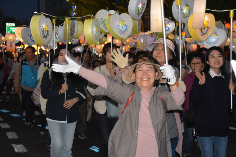 �ұ�2563�� ��������