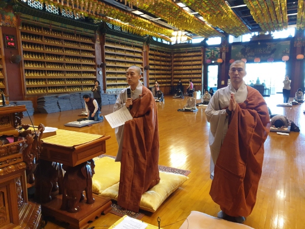 ���� �غ��� ġ���� ���� 21�� �⵵ ����