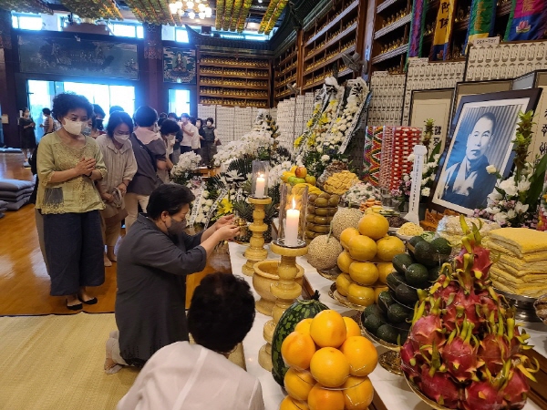 ȫ������ ���� 42�ֱ� �߸�ٷ��� ����(2020�� 8��16��)