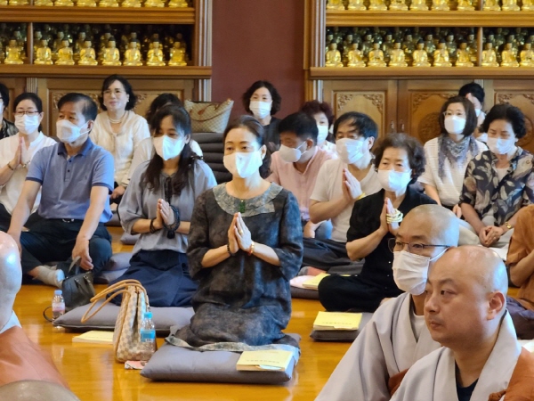 ȫ������ ���� 42�ֱ� �߸�ٷ��� ����(2020�� 8��16��)