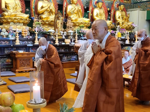 ȫ������ ���� 42�ֱ� �߸�ٷ��� ����(2020�� 8��16��)