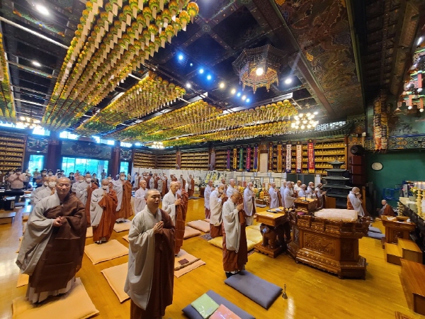 ȫ������ ���� 42�ֱ� �߸�ٷ��� ����(2020�� 8��16��)