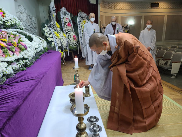 ��17�� �߾���ȸ�ǿ� ��������(����� ����) ���� 2020�� 9�� 28��