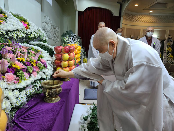 ��17�� �߾���ȸ�ǿ� ��������(����� ����) ���� 2020�� 9�� 28��