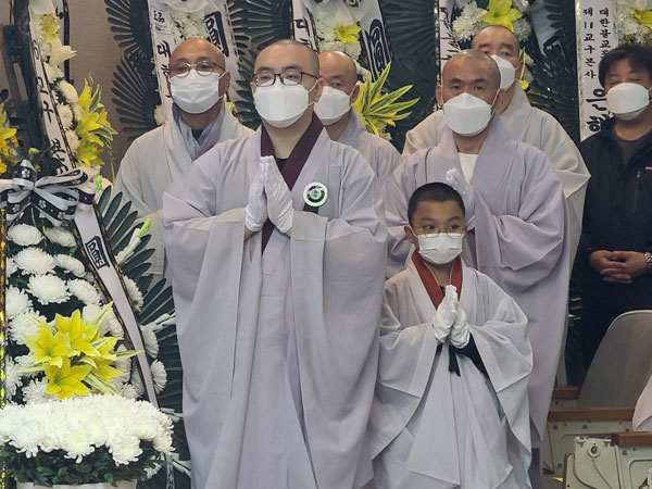 ��17�� ��ȸ�ǿ� �������� �����(2020�� 10�� 2��)