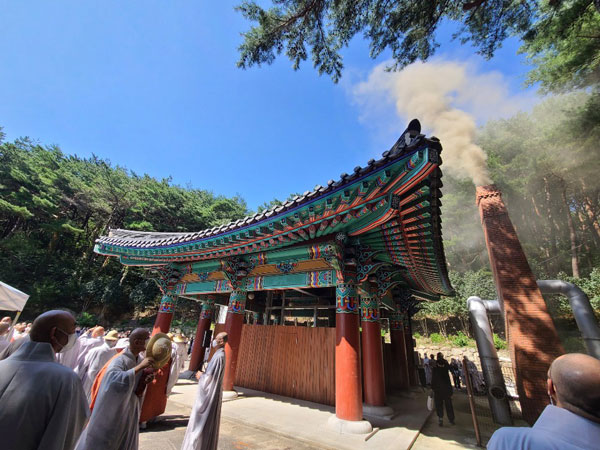 ��17�� ��ȸ�ǿ� �������� ���� �� �ٺ��(2020�� 10�� 2�� �뵵��)