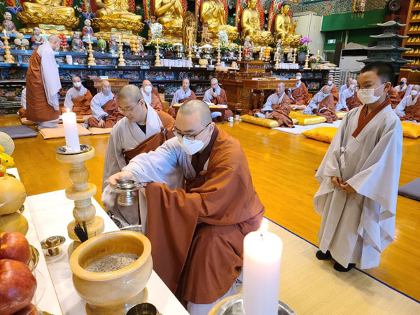 ��17�� �߾���ȸ�ǿ� �������� 49�� - ���� ����(2020�� 10�� 4�� �����)