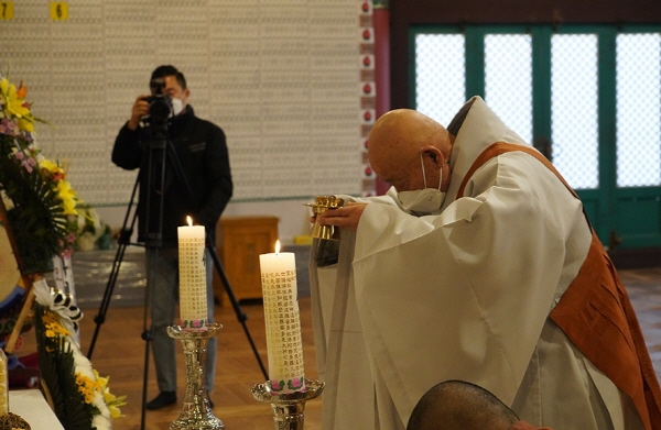 ��õ�� ���Ͻ��� ����17�ֱ� �߸�ٷ��� ����(2020��12��25�� �뵵��)