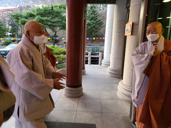 ��15�� ������ ���� �ߺ� ���Ĵ�����  �ϻ� ������ ����(2022�� 3��29��)