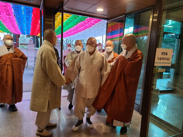 ��15�� ������ ���� �ߺ� ���Ĵ�����  �ϻ� ������ ����(2022�� 3��29��)