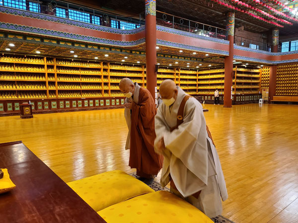 ��15�� ������ ���� �ߺ� ���Ĵ�����  �ϻ� ������ ����(2022�� 3��29��)