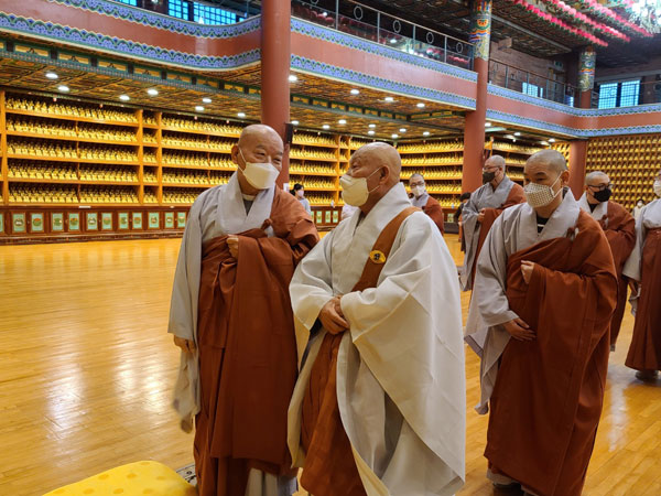 ��15�� ������ ���� �ߺ� ���Ĵ�����  �ϻ� ������ ����(2022�� 3��29��)