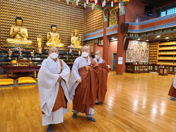 ��15�� ������ ���� �ߺ� ���Ĵ�����  �ϻ� ������ ����(2022�� 3��29��)