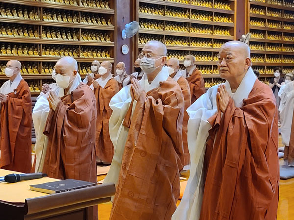 ������ ȫ������ ����44�ֱ� �߸�ٷ���(2022�� 7��25��)