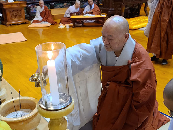 ������ ȫ������ ����44�ֱ� �߸�ٷ���(2022�� 7��25��)