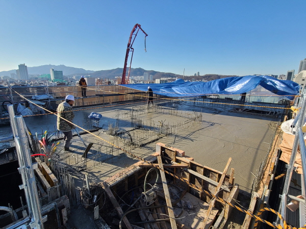 ����ȸ�� ����һ�(6�� �ٴ� ��ũ��Ʈ Ÿ�� 2022��12�� 5��)