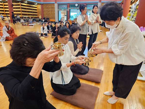  (  ) 5ֱ ߸ٷ (ϻ  2025 10 3)